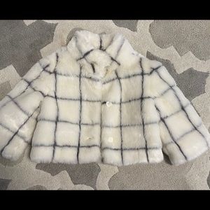 Faux fur size 3-4 coat